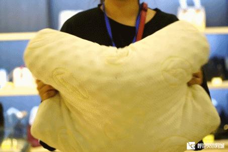 海拉尔omg,omg电商事件