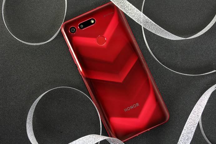 科技标杆荣耀v20不完全体验,说一说优缺点荣耀v20全方位评测