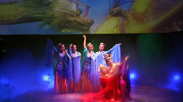 春节横店影视城门票价格表,横店影视城春节免费游玩