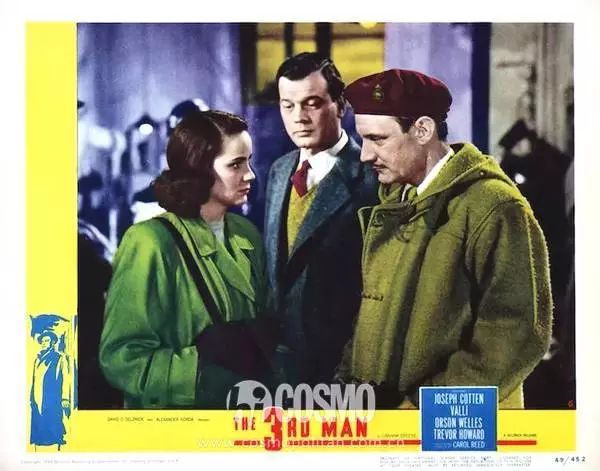 我没有年轻10岁的药，但马思纯这件“少女感”可以