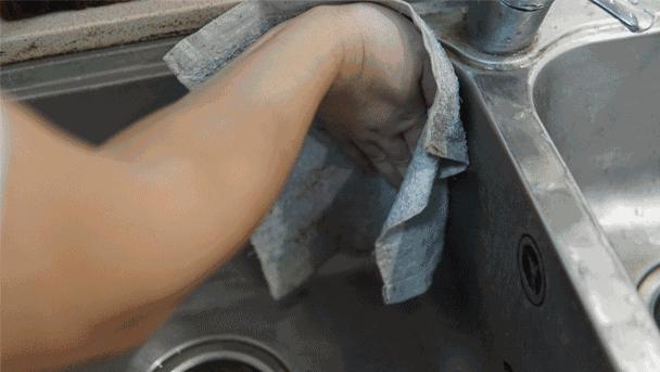 1秒熨烫,30秒加热熨烫衣服小妙招