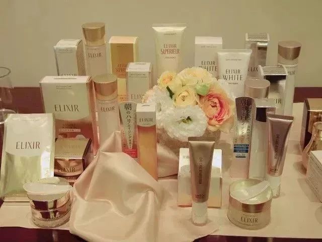 怡丽丝尔水乳日本和资生堂的区别,资生堂的怡丽丝尔适合什么年龄