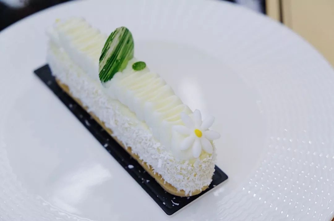 “奶”大了无数上海小囡的光明开西餐厅了!竟然不卖牛奶?