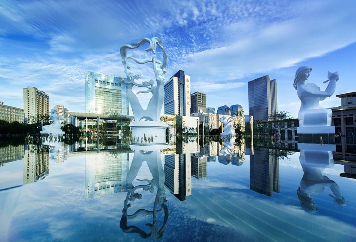 如何发挥区域优势打造产业集群,城市核心竞争力怎么增强