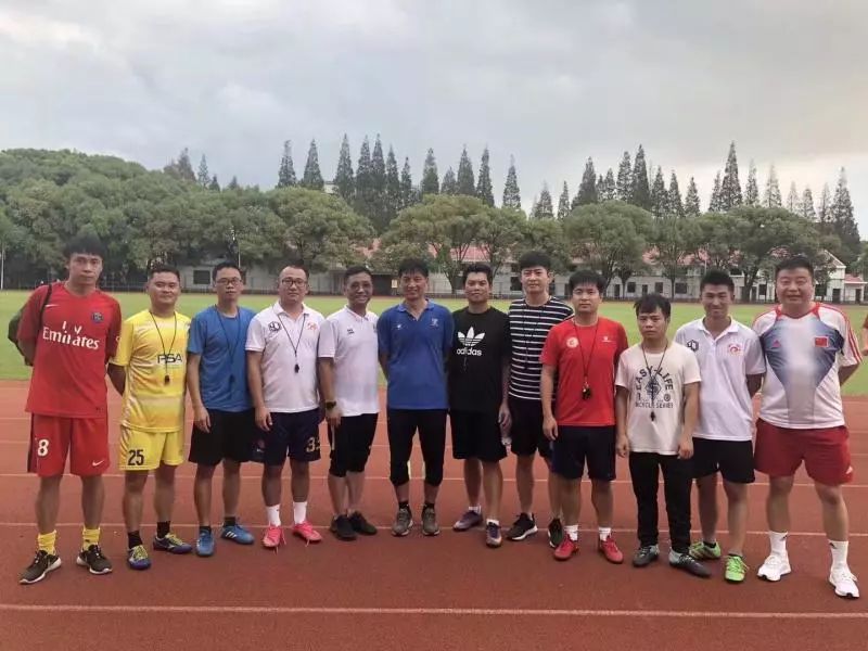 中超冠军上港竟和崇明这么有渊源？让我们为崇明足球代言