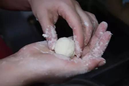 肉丸含二三十种添加剂视频,1粒肉丸10种添加剂