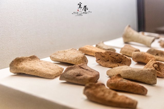 明月处处有，唯有宜春月最明