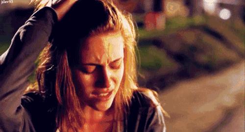 15岁女孩老喊胃痛什么原因,10岁女孩老是说肚子痛什么原因