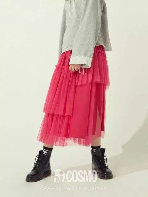 你喜欢的韩剧穿搭,朴信惠的穿搭