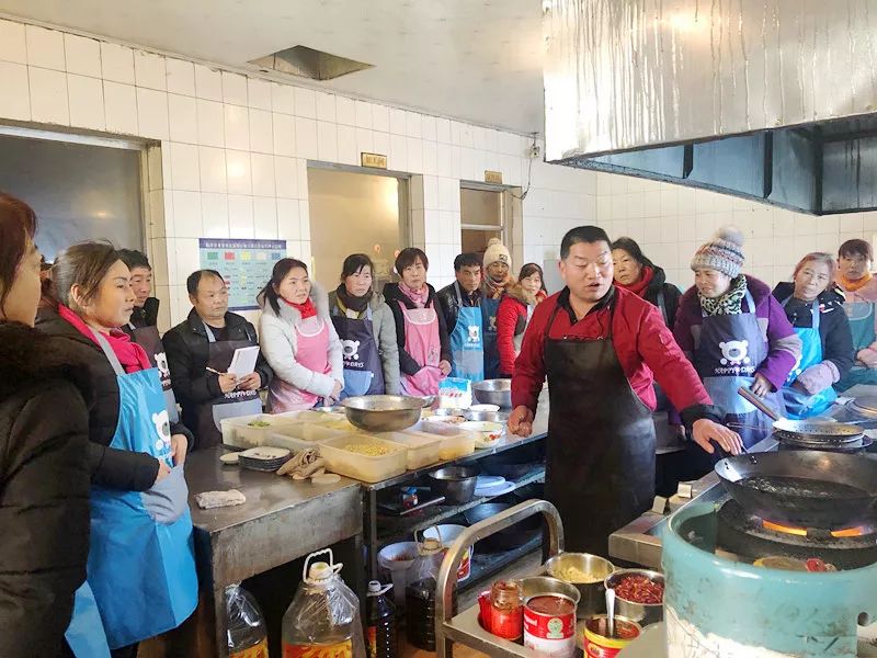 临泽县蓼泉镇、平川镇烹饪技术培训班受好评