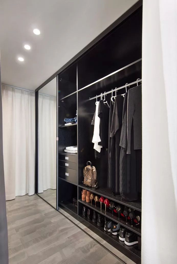 2023衣柜最新款大全图,1.2米小衣柜内部格局设计尺寸