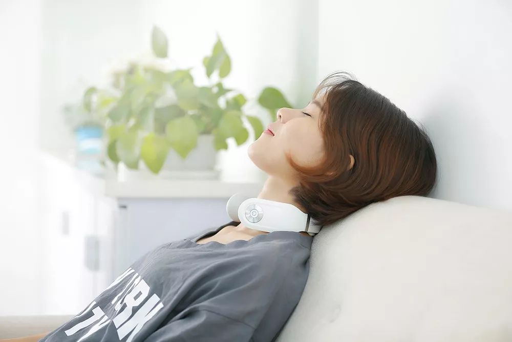 颈椎按摩仪推荐网红,明星同款肩颈按摩仪