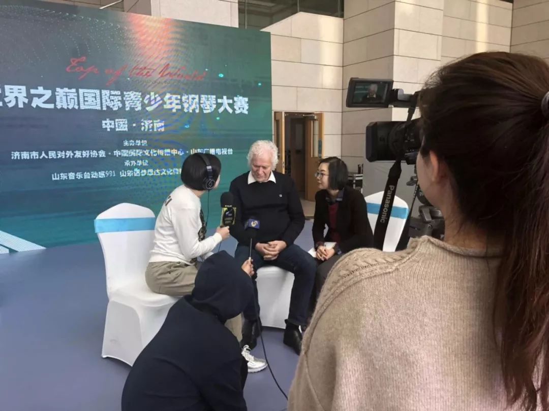 topoftheworld合唱表演,topoftheworld钢琴