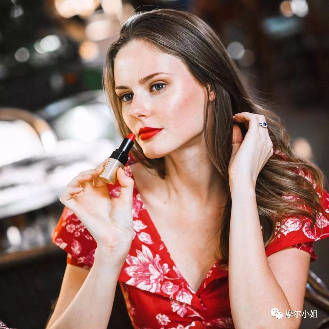 郑秀妍护肤推荐什么牌子,韩国哪一款素颜霜好用明星用