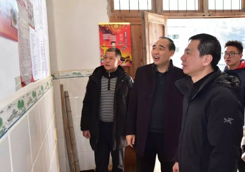 江西旅游集团曾少雄新闻,旅游董事长曾少雄