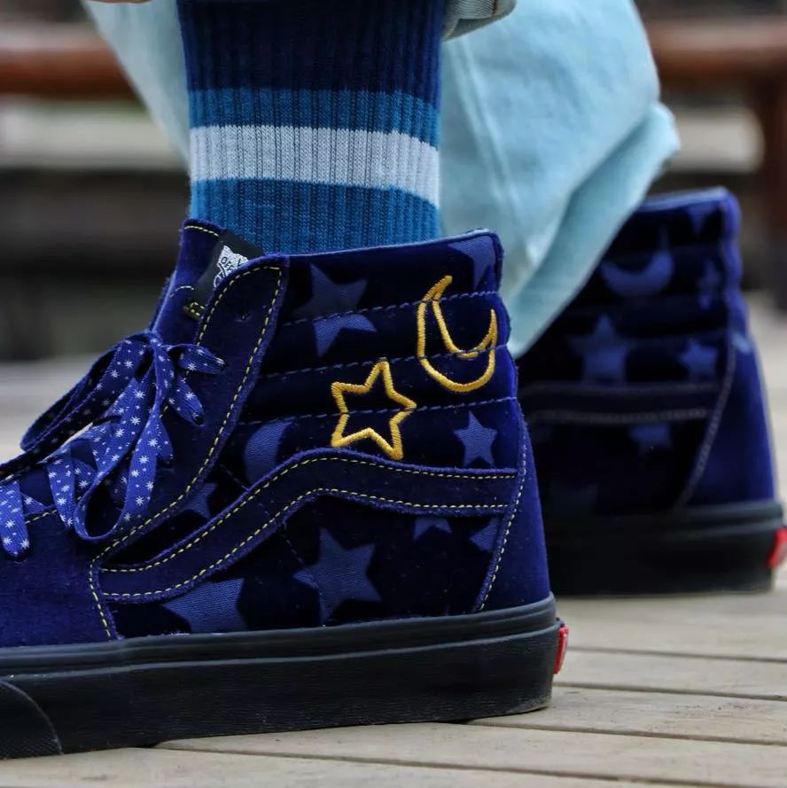 韦德之道7小猪佩奇上脚,匡威韦德球鞋1.5测评