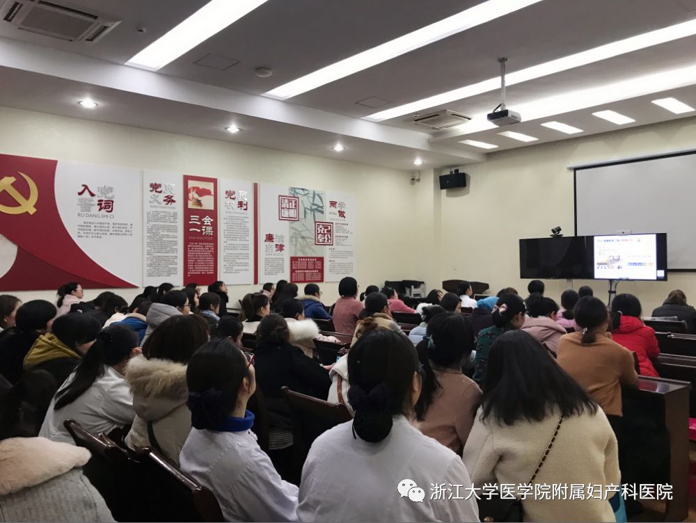 12岁女孩大哭大叫是怎么回事,五岁女孩哭了撕心裂肺