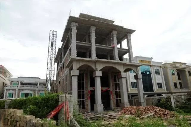 “*毒冰**教父”覆灭记：4000警力抓捕*毒冰**产量占全国1/3