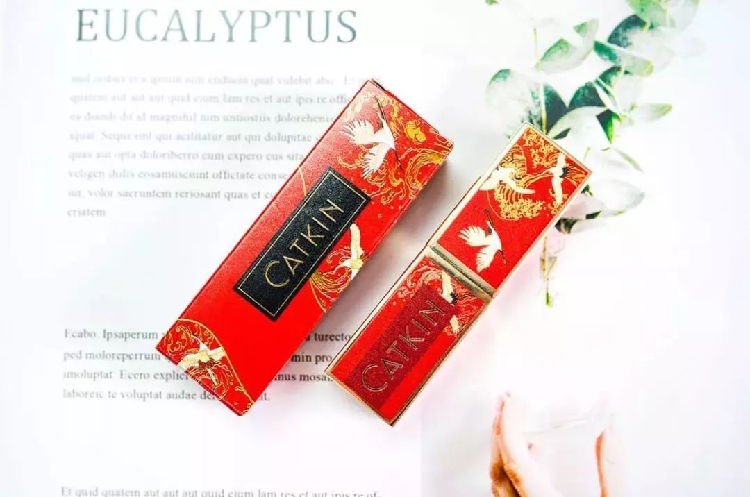 哪里来的中国风神仙口红？汉纸妹纸都想 all in！