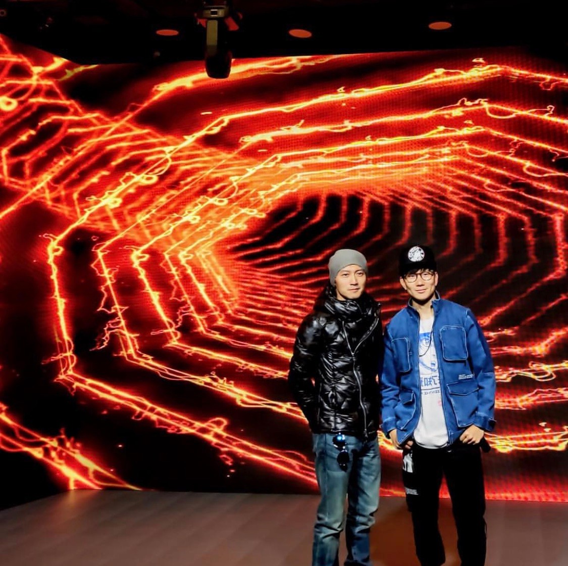 林俊杰上脚新球鞋,林俊杰陈冠希参加活动