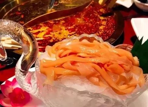 吃遍大连丨春节临近，满大街都是欢乐的红色~看看麻辣火锅，谁最“红”！