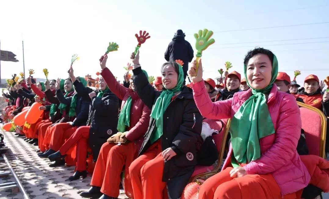 峰峰新世纪跨年活动,峰峰新世纪春节