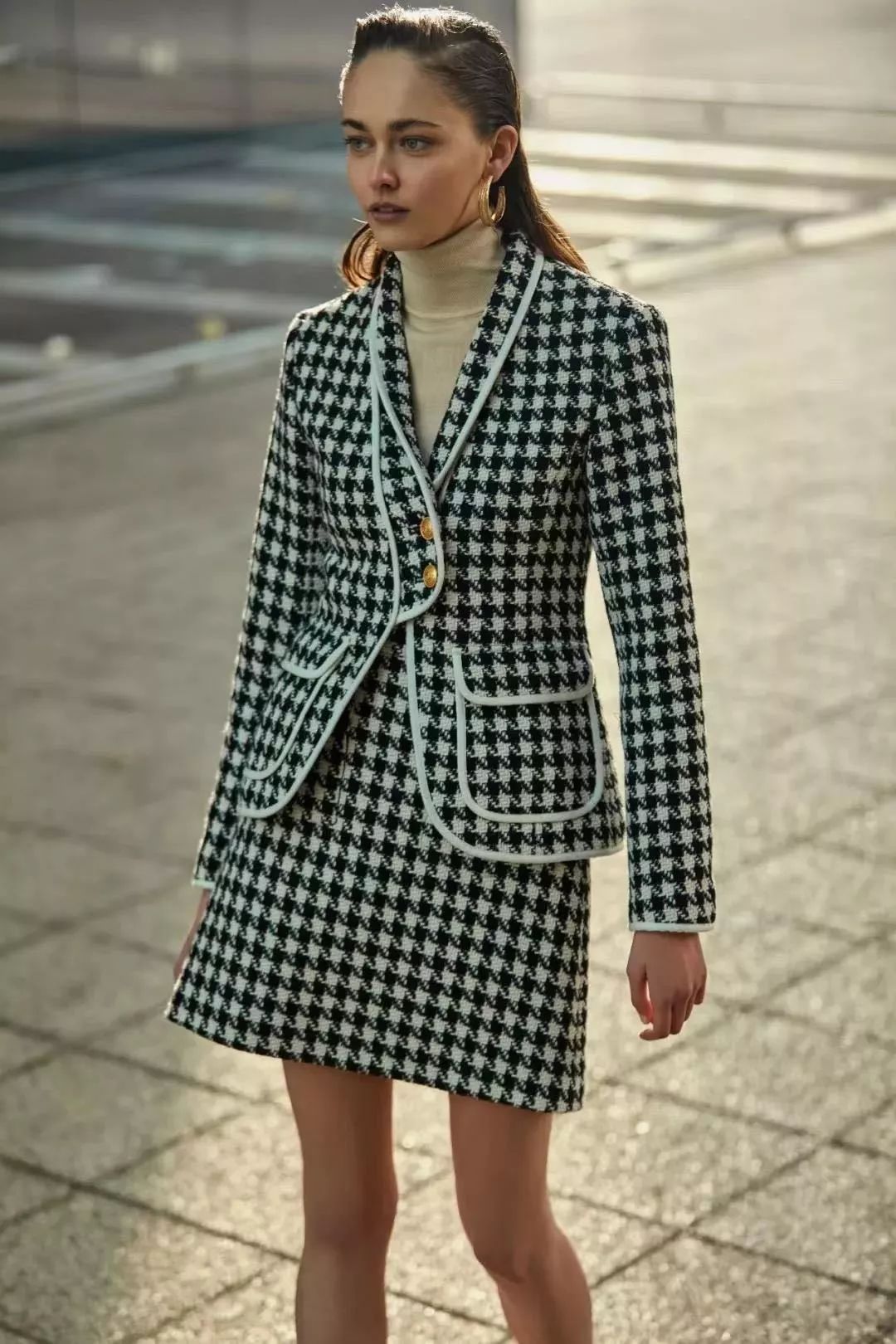 打响2021品牌第一战,用单品打造时尚感