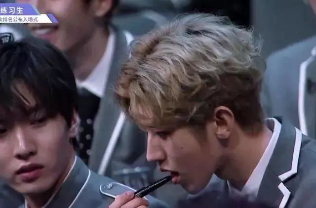 鎶栭煶缃戠孩鍙g孩鐜嬪瓙,鍙g孩鐜嬪瓙缇庡鍗氫富