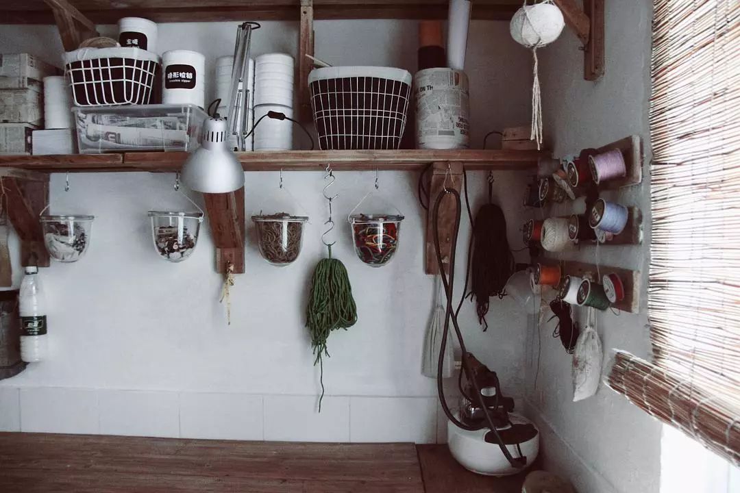 出租屋改造捡破烂,靠捡废品装修