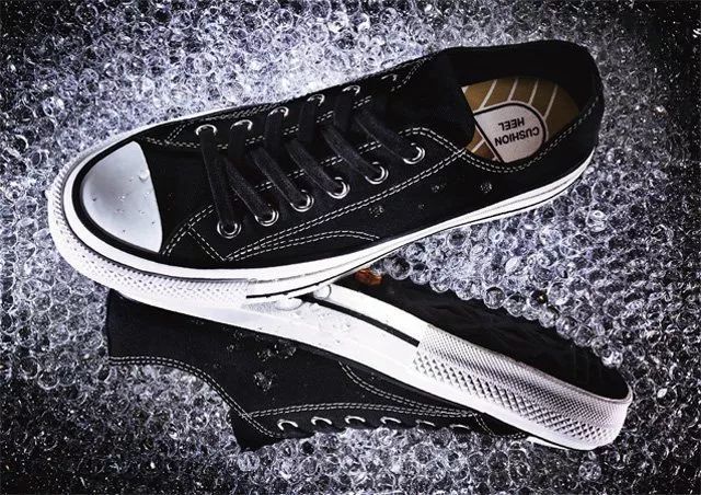 同样都是穿匡威的，怎么大哥们还“改装”上了呢？