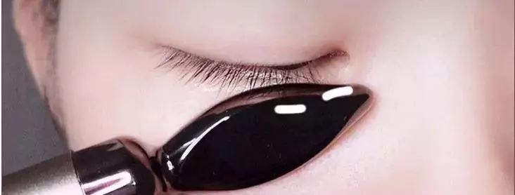 韩国牌子眼霜抗老去皱保湿,韩国平价眼霜精华全脸用的