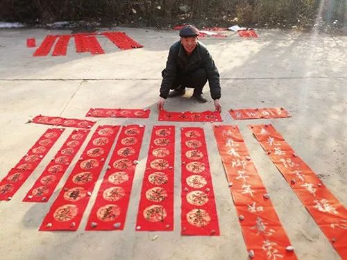 扶贫一个村一年有多少收入,扶贫一年