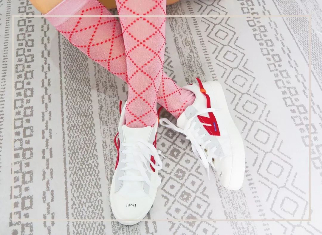 回力匡威和vans哪个脚感好,回力夏季潮流鞋子