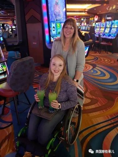 残疾人也能拍出好作品,残疾人的勇敢的视频