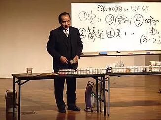 1颗肉丸,1粒肉丸10种添加剂