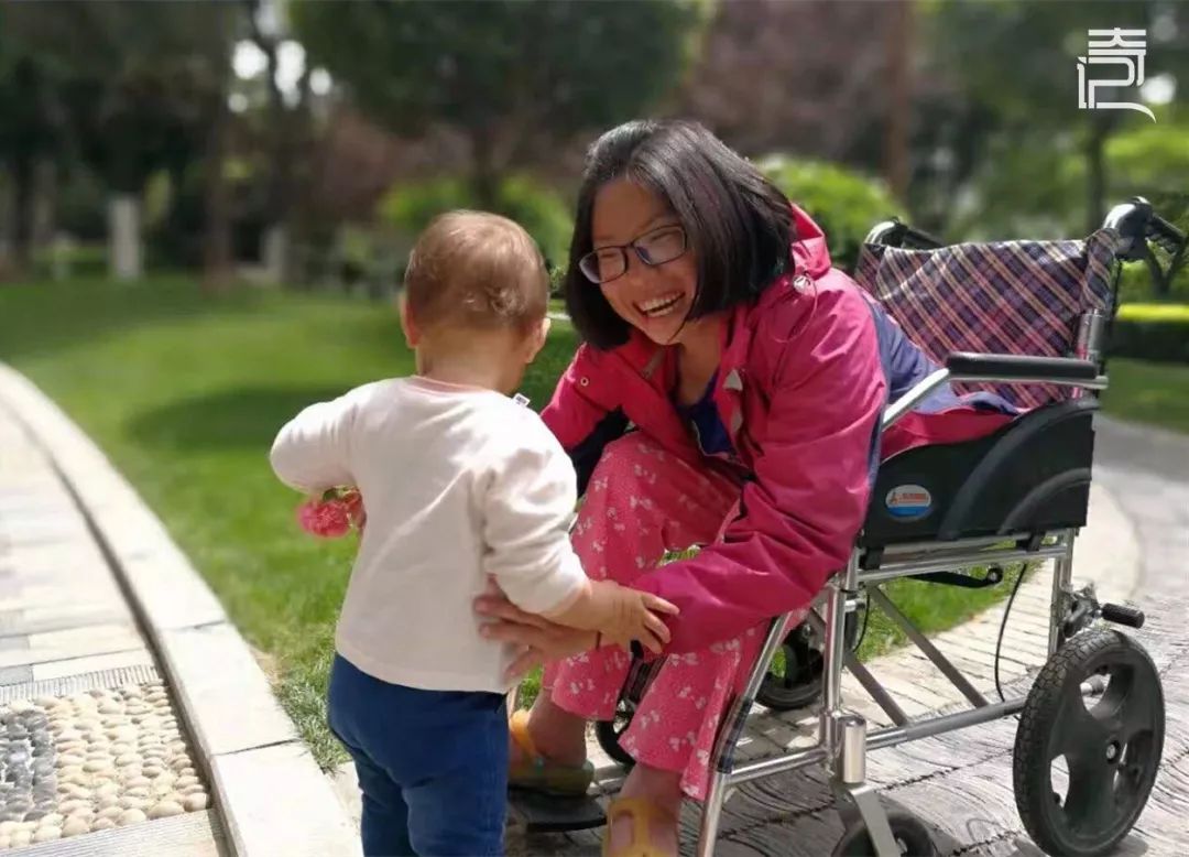 被丁一舟赖敏的爱情感动流泪,丁一舟赖敏结婚照片