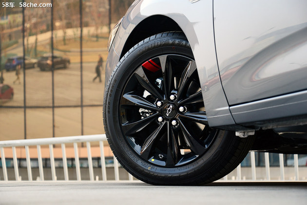 试驾雪佛兰科鲁泽rs多少钱,雪佛兰科鲁泽19rs上路测试