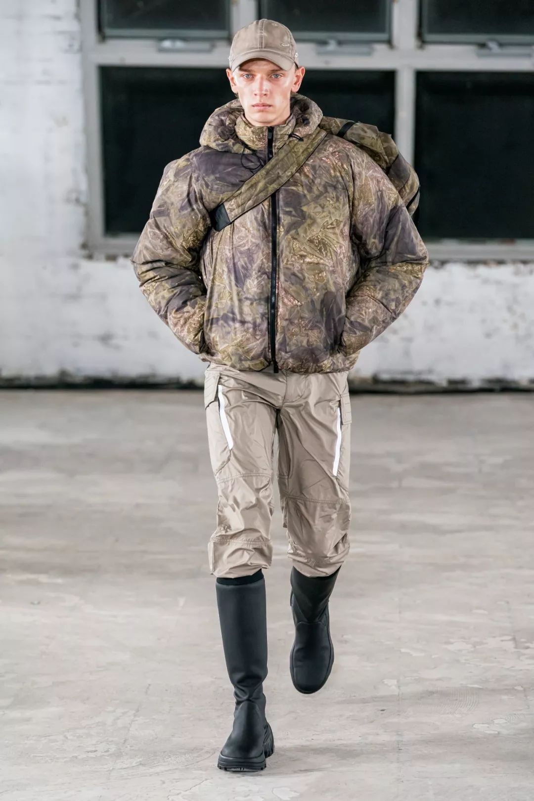 在2019年比别人先潮一步这件事上，我认为SM元素必须有