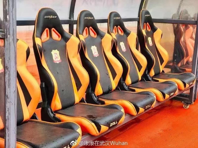 中超首秀,中超武汉卓尔绝杀大连一方集锦