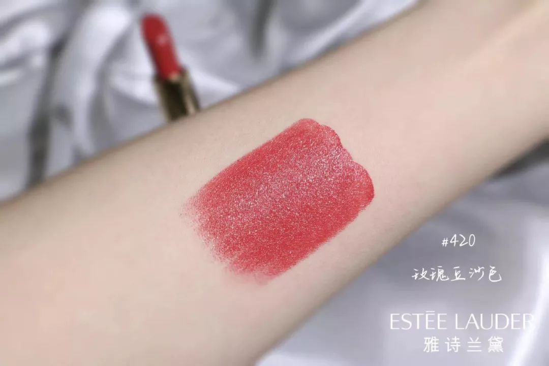 女神节，李佳琦OMG的口红，让拖鞋哥送你！