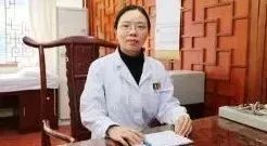 月经期间痛经腰痛头痛腹泻,经期前后头痛口腔溃疡