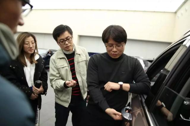 汽车钥匙的智能进化史,盘点最有科技感的车钥匙