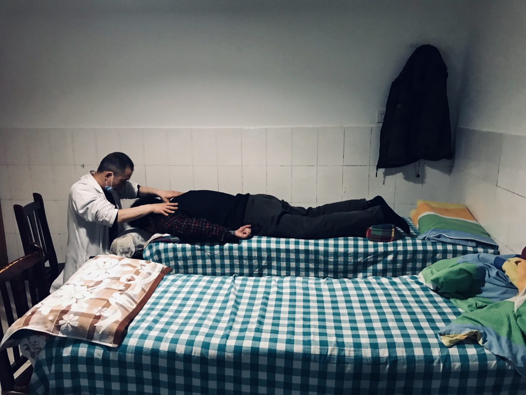 成都牛市口盲人按摩唱歌,牛市口盲人按摩