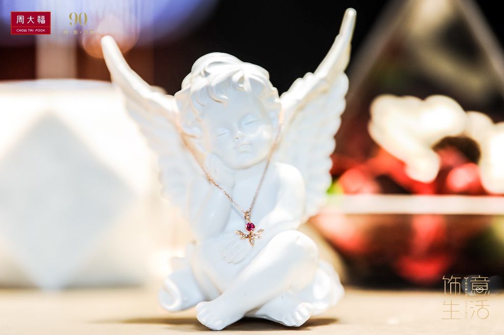 周大福轻奢美饰,周大福新版三件套