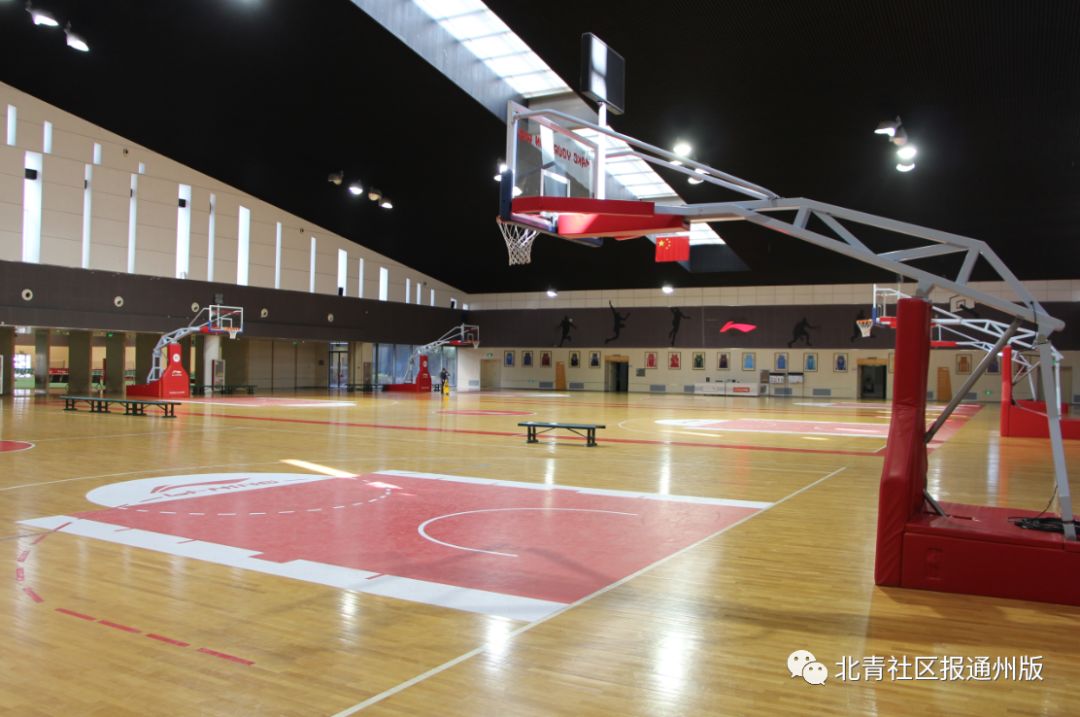 培养顶级体育人才！潞河中学与李宁合作办学，设奖学金、直通国家级足球俱乐部