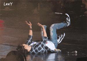 刚出生就要打石膏?硬核医生手工打造矫形器治疗足外翻