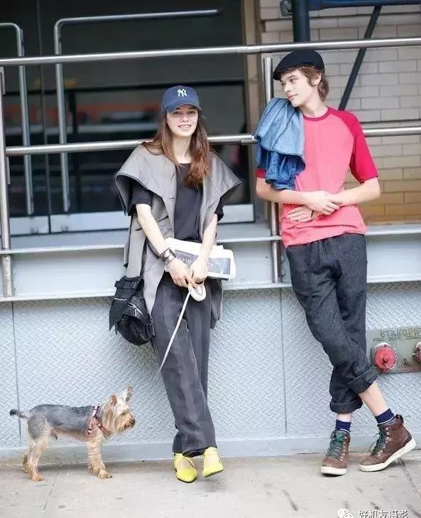 好看的人像摆姿,简单人像拍照摆姿