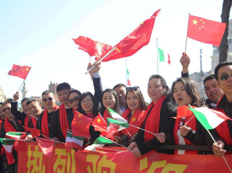 习*平近**访问意大利的难忘瞬间:“欢迎你到中国去”