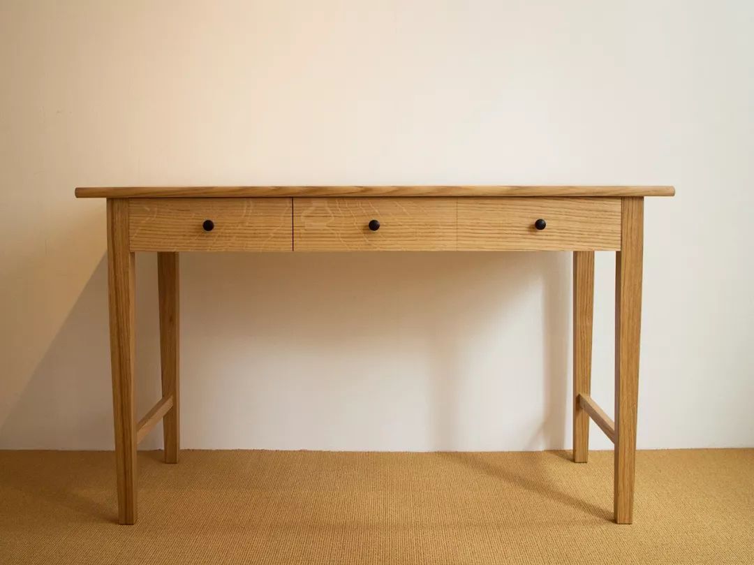 文艺中年的开店指南：小、可、爱