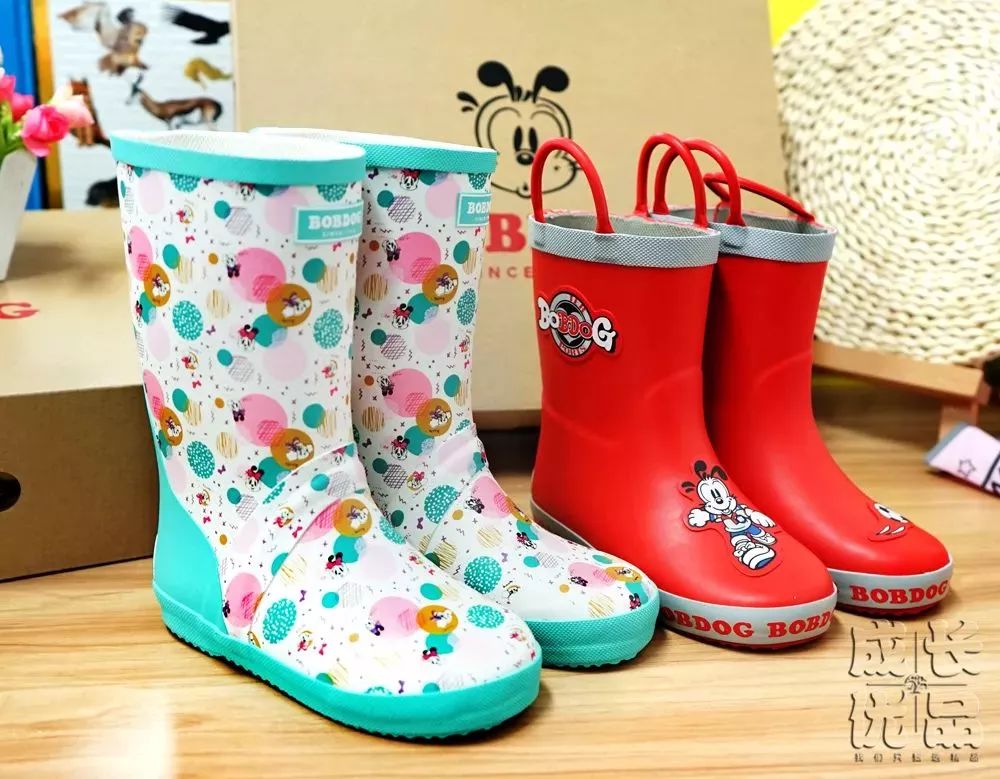 一件雨衣能穿多久,一件好衣服可以穿多少年